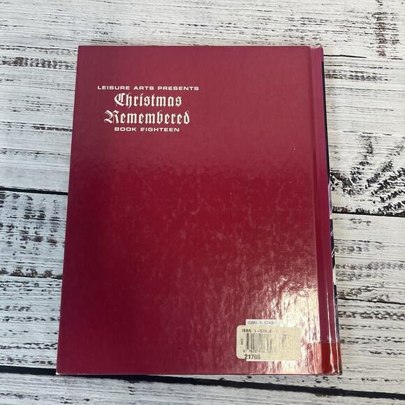 Santa Claus An American Treasure Leisure Arts Cross Stitch Pattern Book 1999 - Picture 5 of 10